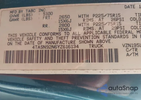 2000 Toyota Tacoma Prerunner V6 z USA, uszkodzony, nr VIN 4TASN92N6YZ616134